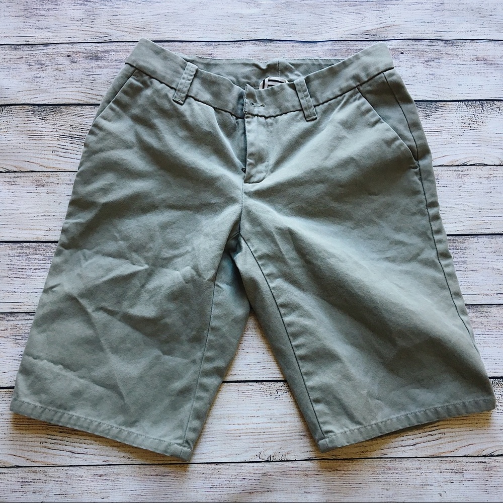 GAP Cotton Khaki Shorts size 2